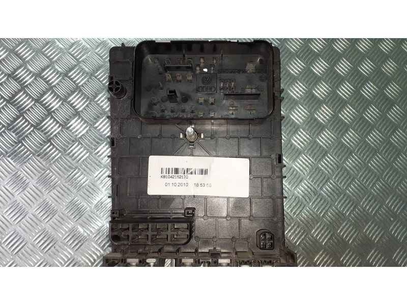 Recambio de caja reles / fusibles para volkswagen sharan (7n1) referencia OEM IAM 3C0937125  