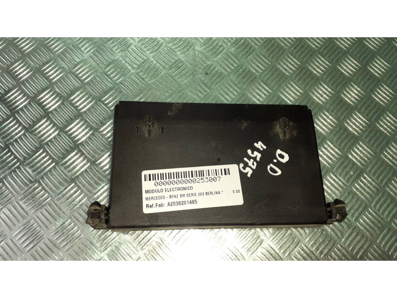 Recambio de modulo electronico para mercedes-benz clase c (w203) berlina referencia OEM IAM A2038201485 CONTROL PUERTA DELANTERA