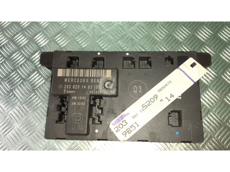 Recambio de modulo electronico para mercedes-benz clase c (w203) berlina referencia OEM IAM A2038201485 CONTROL PUERTA DELANTERA