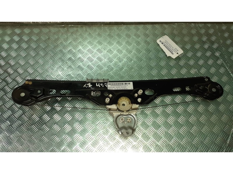 Recambio de elevalunas trasero izquierdo para mercedes-benz clase c (w203) berlina referencia OEM IAM   ELECTRICO