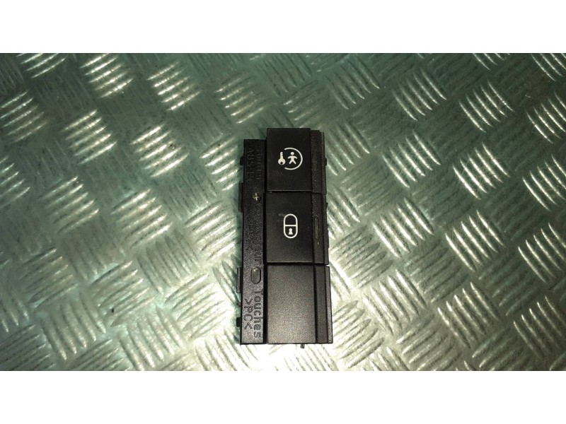 Recambio de interruptor para citroen jumpy referencia OEM IAM 14002457XT 6 PINES CIERRE