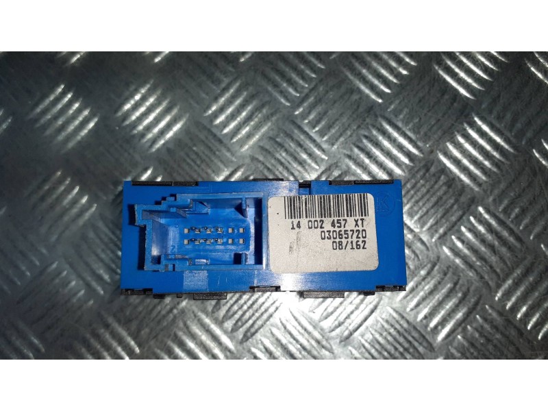 Recambio de interruptor para citroen jumpy referencia OEM IAM 14002457XT 6 PINES CIERRE