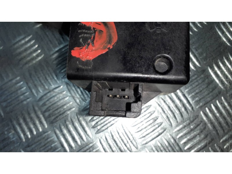 Recambio de cerradura maletero / porton para peugeot 407 st confort referencia OEM IAM 9653208080  