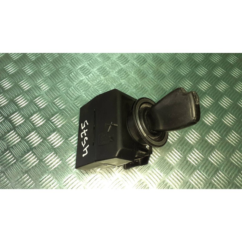 Recambio de conmutador de arranque para mercedes-benz clase c (w203) berlina referencia OEM IAM A2095450508  33002404
