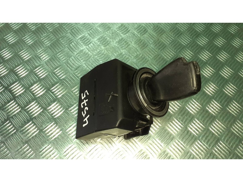 Recambio de conmutador de arranque para mercedes-benz clase c (w203) berlina referencia OEM IAM A2095450508  33002404