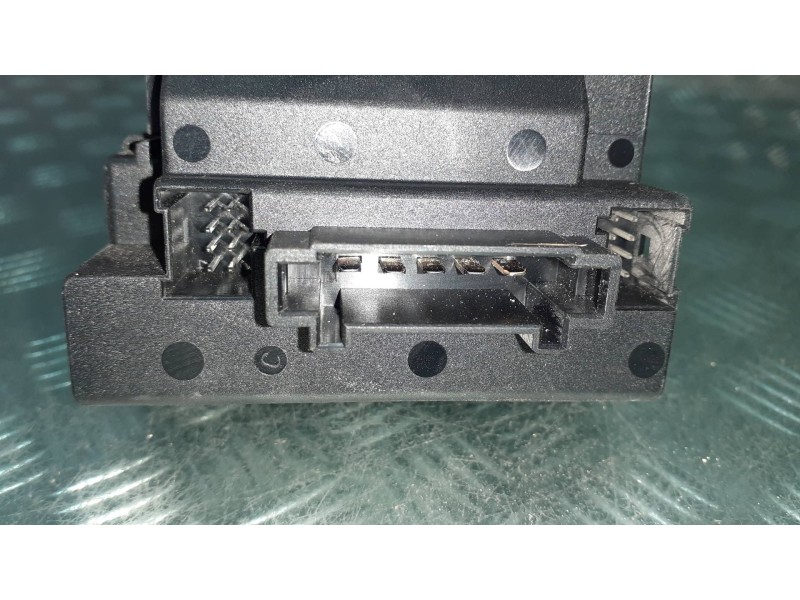 Recambio de conmutador de arranque para mercedes-benz clase c (w203) berlina referencia OEM IAM A2095450508  33002404