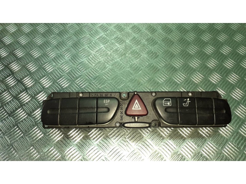 Recambio de warning para mercedes-benz clase c (w203) berlina referencia OEM IAM A2038214658  