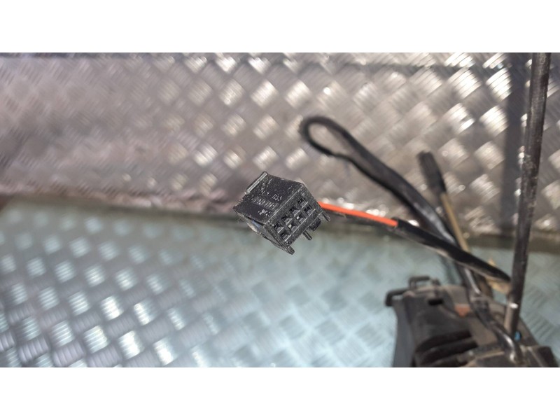 Recambio de cerradura puerta delantera derecha para mercedes-benz clase c (w203) berlina referencia OEM IAM 004130112629  ELECTR