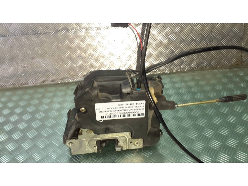 Recambio de cerradura puerta delantera derecha para mercedes-benz clase c (w203) berlina referencia OEM IAM 004130112629  ELECTR