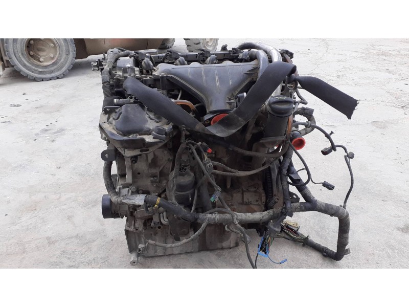 Recambio de motor completo para volvo s40 berlina referencia OEM IAM D4204T  