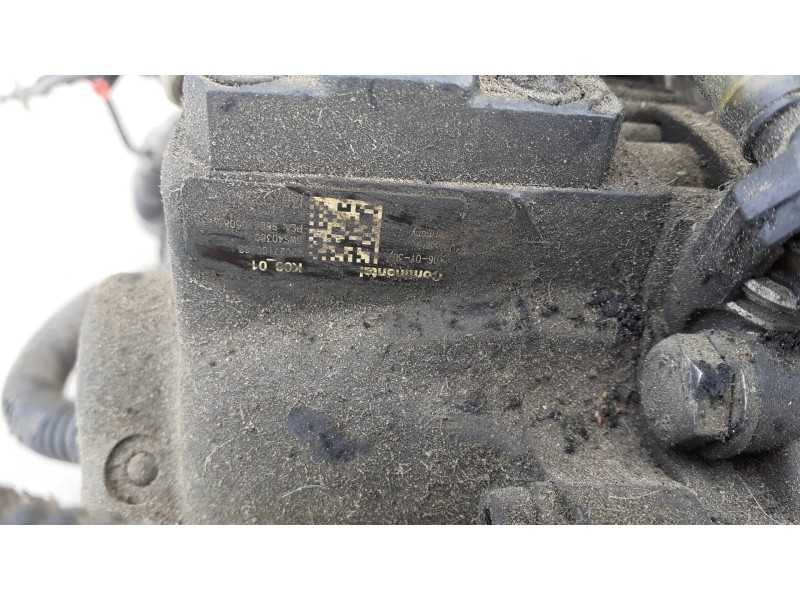 Recambio de motor completo para volvo s40 berlina referencia OEM IAM D4204T  