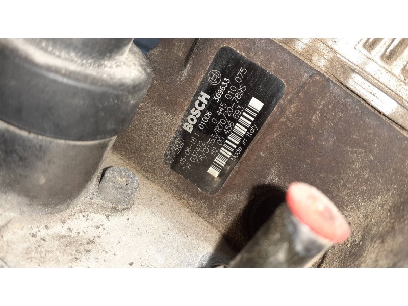 Recambio de bomba inyeccion para renault megane ii coupe/cabrio referencia OEM IAM 8200456693 0445010075 ELECTRICO