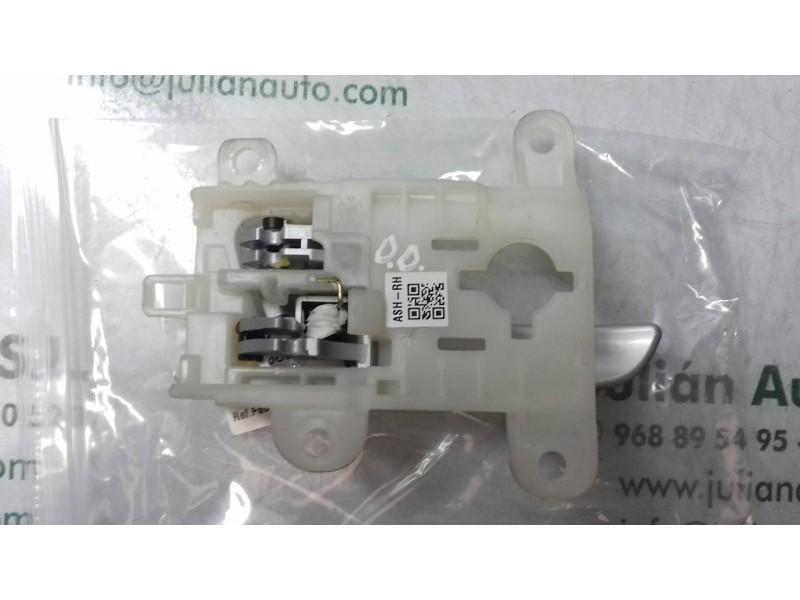 Recambio de maneta interior delantera derecha para kia niro business referencia OEM IAM 82623-G5000  