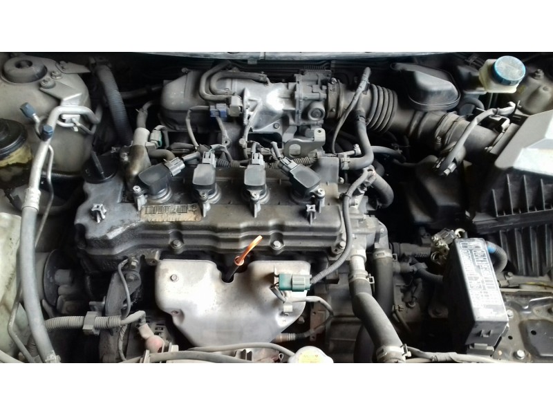 nissan primera berlina (p12) del año 2003