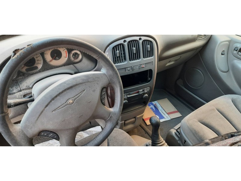 chrysler voyager (rg) del año 2002