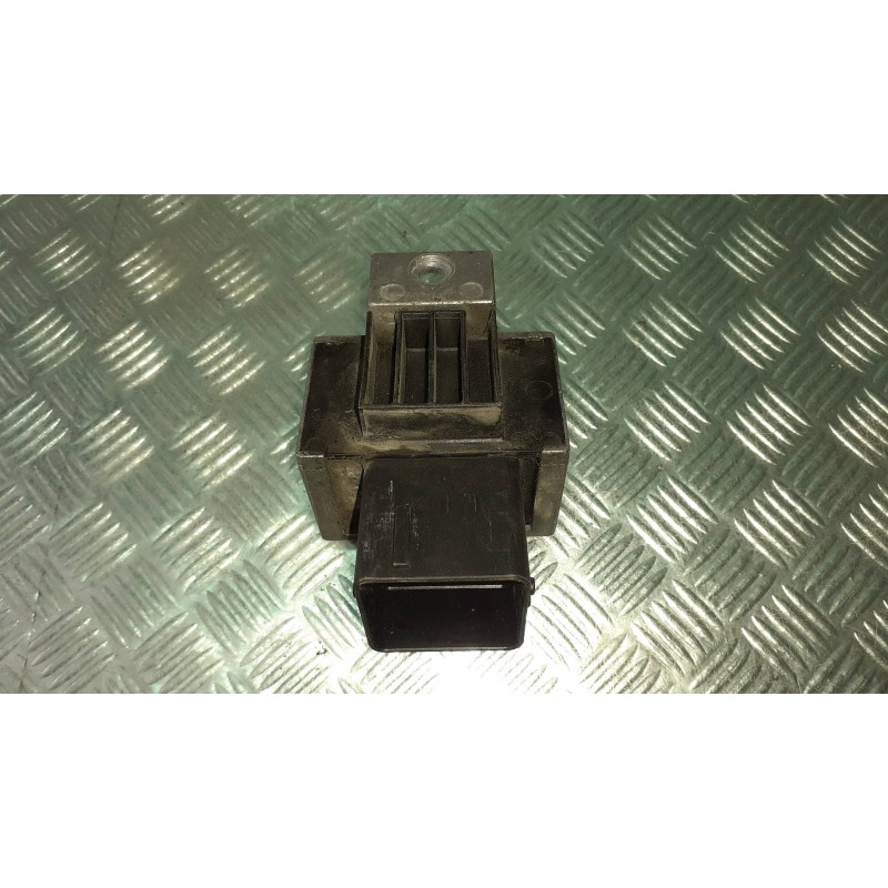 Recambio de caja precalentamiento para renault clio grandtour authentique referencia OEM IAM 8200859243 3 + 2 + 3 PINES NAGARES