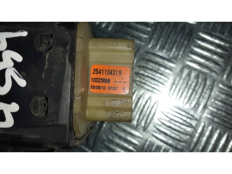 Recambio de mando elevalunas delantero izquierdo para renault kangoo referencia OEM IAM 254110431R  7 PINES