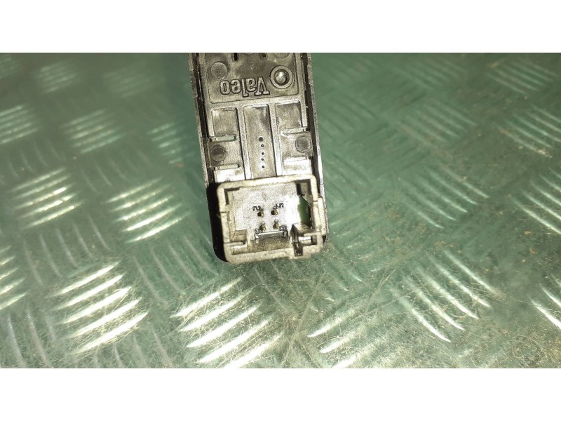 Recambio de mando elevalunas delantero derecho para citroen jumpy referencia OEM IAM 4996130  4 PINES