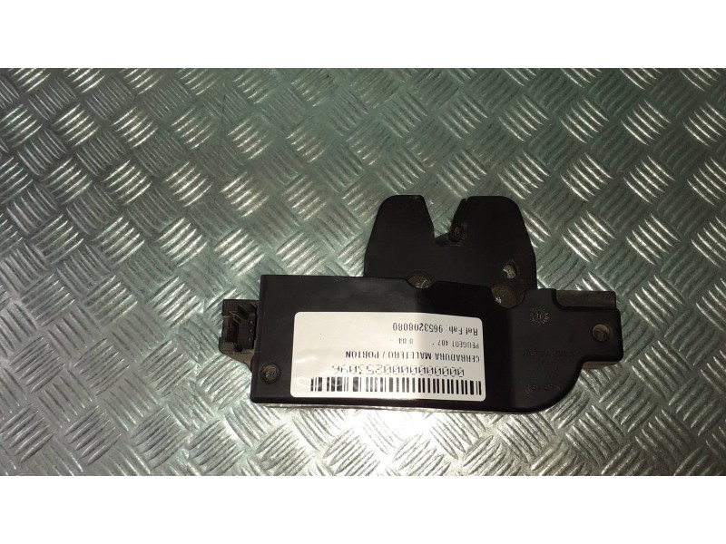 Recambio de cerradura maletero / porton para peugeot 407 referencia OEM IAM 9653208080  3 PINES