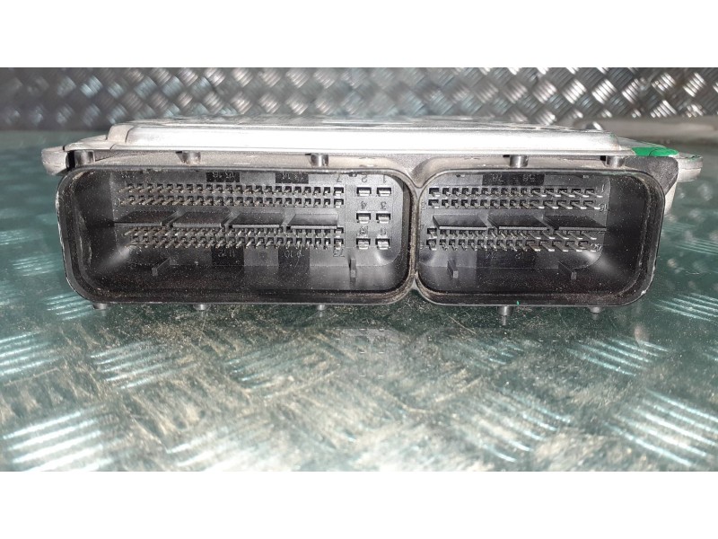 Recambio de centralita motor uce para chevrolet epica referencia OEM IAM 96814451  0281013627