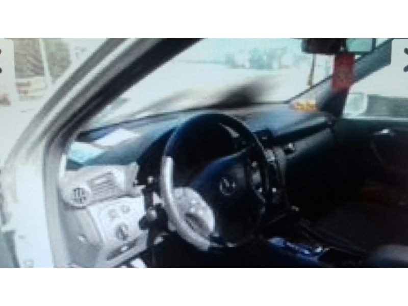 mercedes-benz clase c (w203) berlina del año 2006