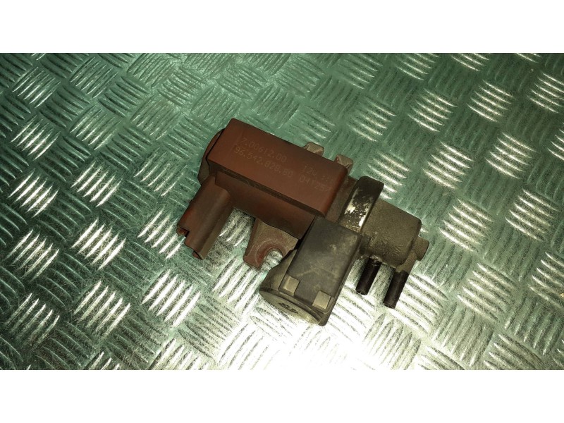 Recambio de valvula aire adicional para peugeot 407 st confort referencia OEM IAM 9654282880  2 PINES