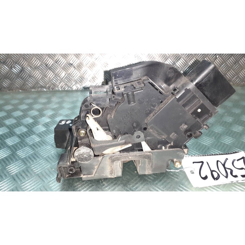 Recambio de cerradura puerta delantera izquierda para ford focus c-max (cap) referencia OEM IAM 3M5AR21813ER  6 PINES