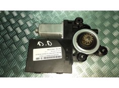 Recambio de motor elevalunas delantero derecho para volvo s40 berlina referencia OEM IAM 31295175AA  979038100
