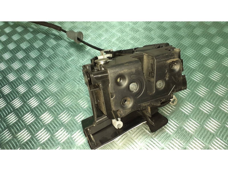 Recambio de cerradura puerta delantera izquierda para volvo s40 berlina referencia OEM IAM 30799308 6 PINES ELECTRICA