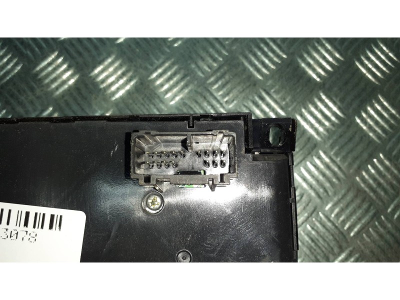 Recambio de mando climatizador para volvo s40 berlina referencia OEM IAM 30782541  19206