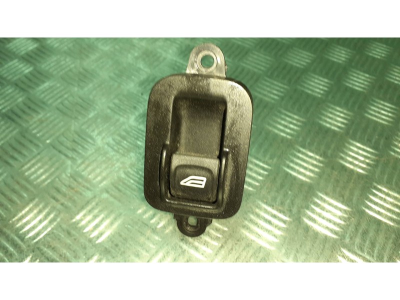 Recambio de mando elevalunas trasero izquierdo para volvo s40 berlina referencia OEM IAM 30773217  6 PINES