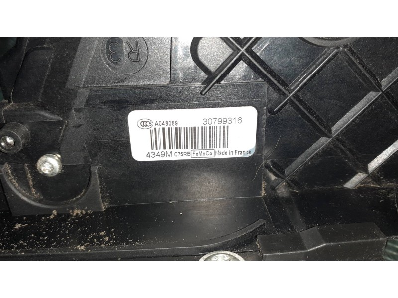 Recambio de cerradura puerta trasera derecha para volvo s40 berlina referencia OEM IAM 30799316 6 PINES ELECTRICA