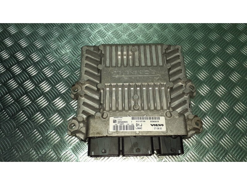 Recambio de centralita motor uce para volvo s40 berlina referencia OEM IAM 31211071AA SIEMENSVDO 5WS40562A