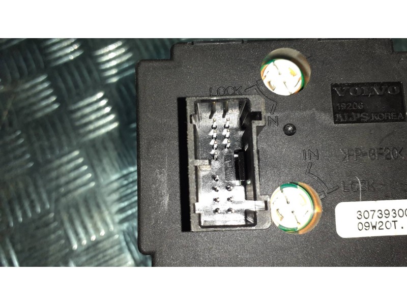 Recambio de mando luces para volvo s40 berlina referencia OEM IAM 30739300 19206 14 PINES