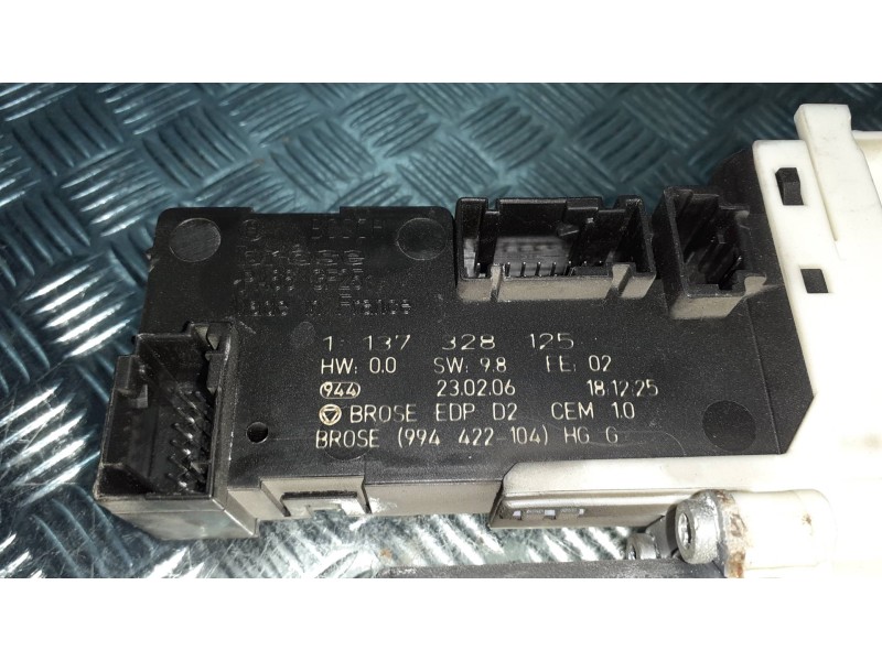 Recambio de motor elevalunas delantero izquierdo para peugeot 407 referencia OEM IAM 994650102 1137328125 0130822200