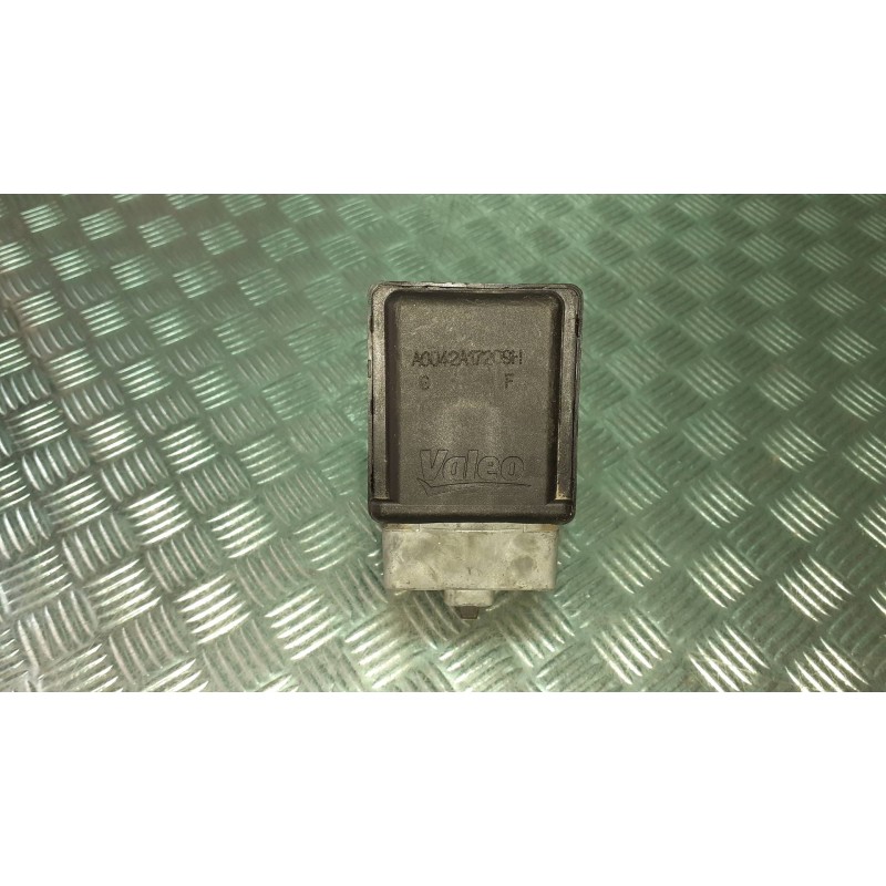 Recambio de antirrobo / llave contacto para renault megane iii berlina 5 p dynamique referencia OEM IAM 8200604932  6 PINES