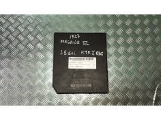 Recambio de caja reles / fusibles para renault megane iii berlina 5 p emotion referencia OEM IAM 284B68372R  USM BD95 2