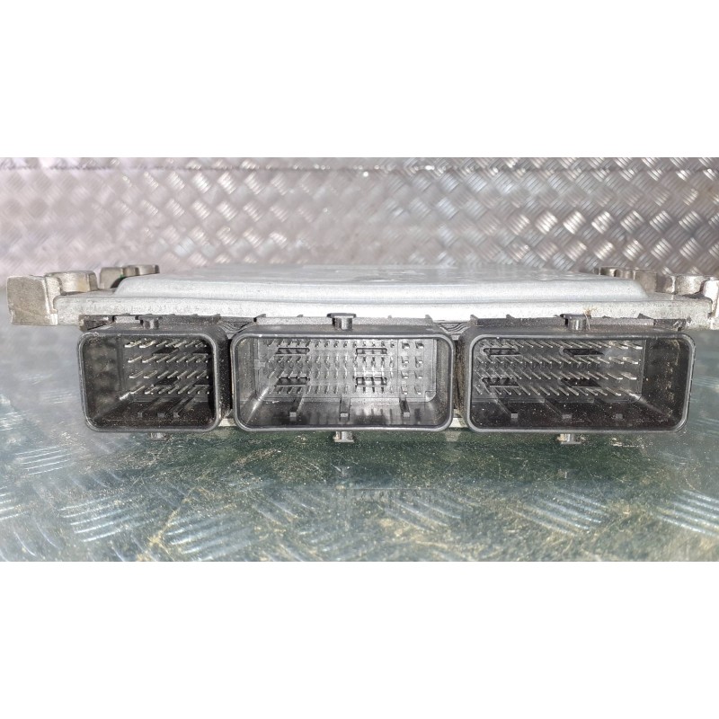 Recambio de centralita motor uce para renault megane iii berlina 5 p emotion referencia OEM IAM 237101478R  S180067143