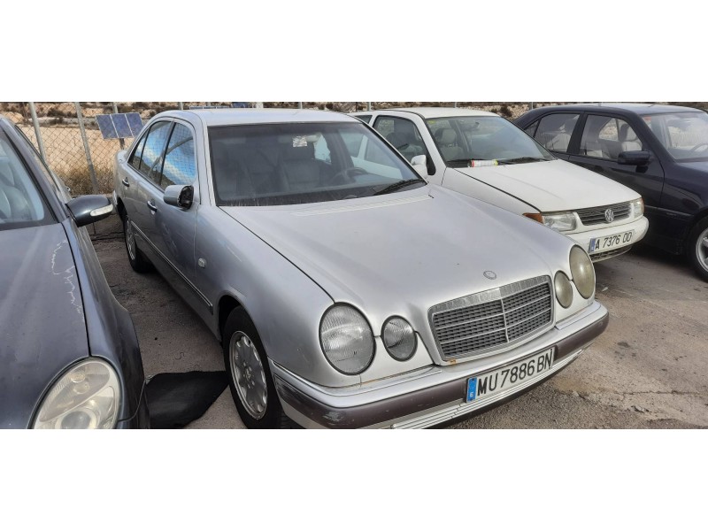 mercedes-benz clase e (w210) berlina diesel del año 1997