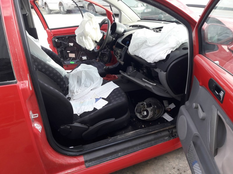 volkswagen new beetle (9c1/1c1) del año 1999