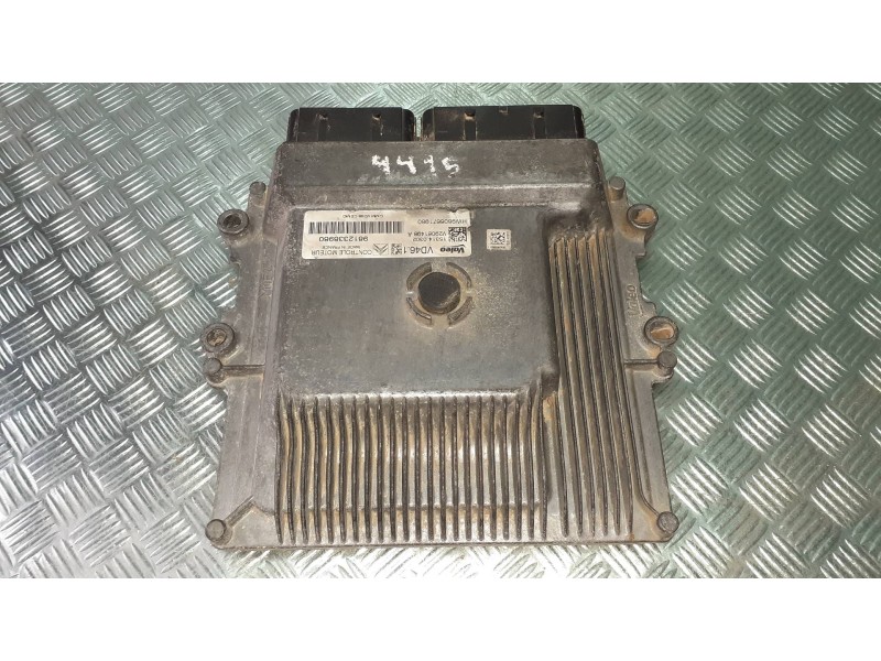 Recambio de centralita motor uce para citroen c4 picasso referencia OEM IAM 9812338980  153140302