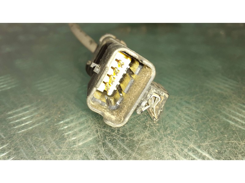 Recambio de sonda lambda para citroen c4 picasso referencia OEM IAM 9807709080  4 PINES