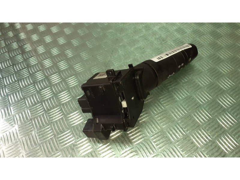 Recambio de mando intermitentes para nissan primera berlina (p12) referencia OEM IAM 25540AV600  