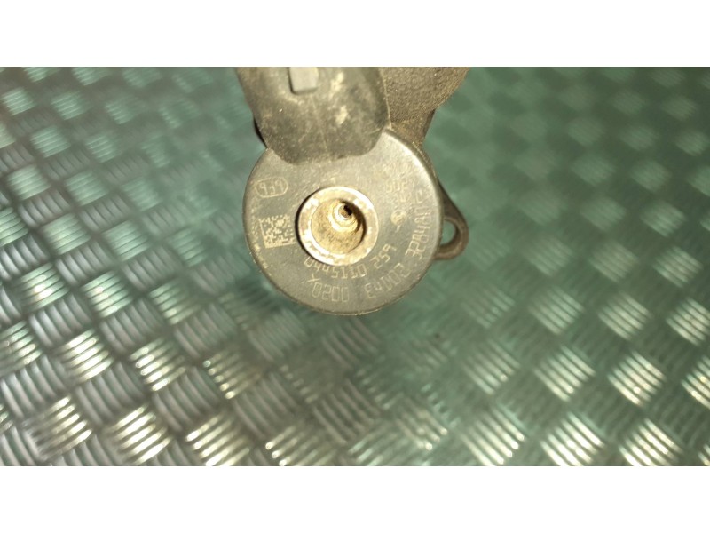 Recambio de inyector para peugeot 207 sport referencia OEM IAM 0445110259  2 PINES