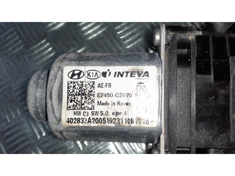 Recambio de motor elevalunas delantero derecho para hyundai ioniq 5 5 referencia OEM IAM 82460G2020  6 PINES