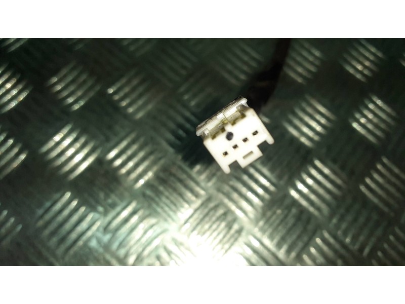 Recambio de camara vision trasera para nissan primera berlina (p12) referencia OEM IAM 28442AU010  