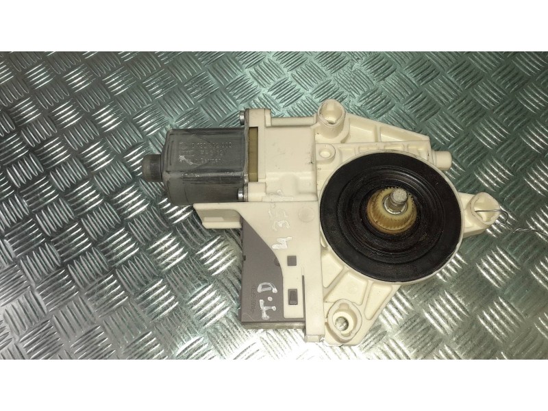 Recambio de motor elevalunas trasero derecho para peugeot 407 referencia OEM IAM 994650102 6 PINES 0130822200
