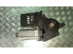 Recambio de motor elevalunas trasero izquierdo para volkswagen passat berlina (3b3) referencia OEM IAM 3B5839751CM  0130821691