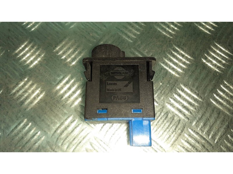 Recambio de mando regulacion faros para nissan primera berlina (p12) referencia OEM IAM 0503  3 PINES