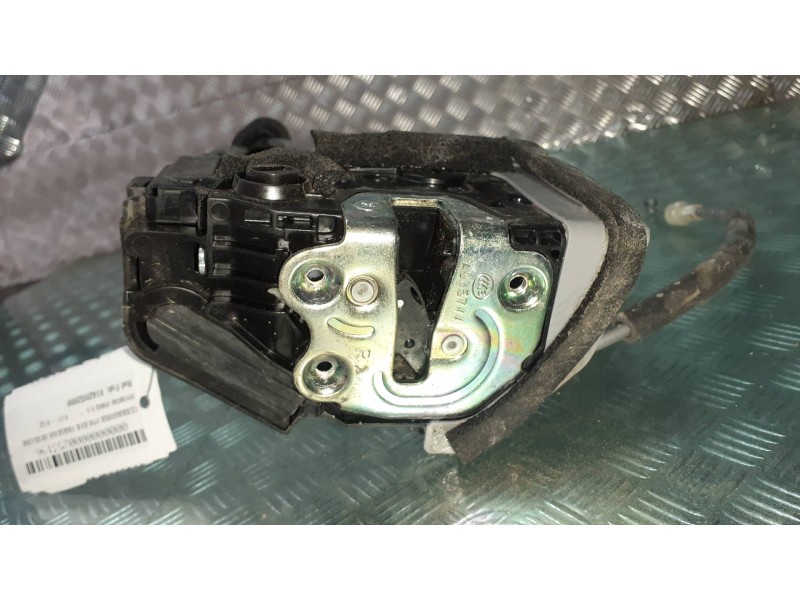 Recambio de cerradura puerta trasera derecha para hyundai ioniq 5 5 referencia OEM IAM 81420G2000 5 PINES ELECTRICA